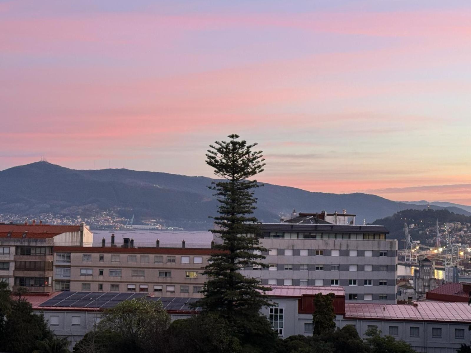 Moderno Apartamento Con Vistas A La Ria De Βίγκο Εξωτερικό φωτογραφία